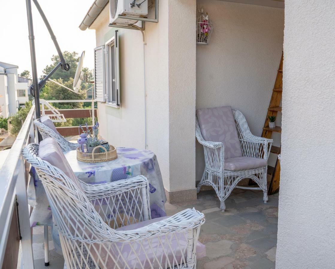 Apartment Zen Grebastica Ngoại thất bức ảnh
